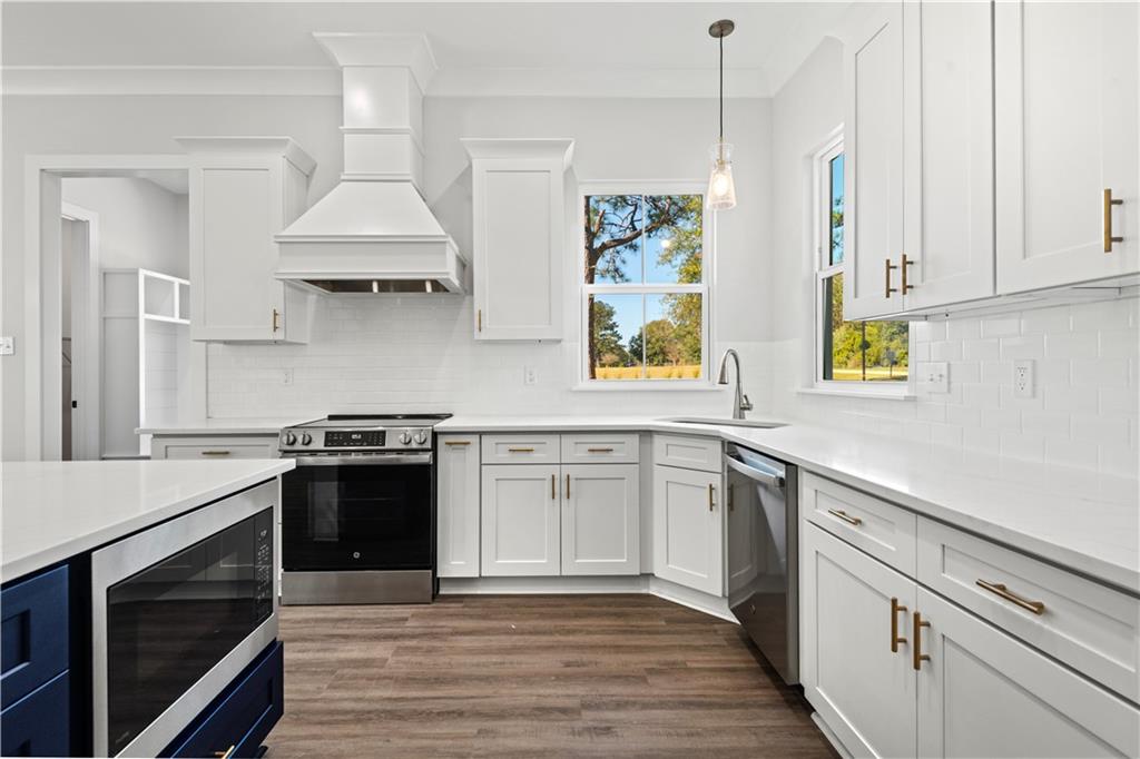 Folsom, Louisiana 70437, United States, 4 Bedrooms Bedrooms, ,2 BathroomsBathrooms,Residential,Pending,28482