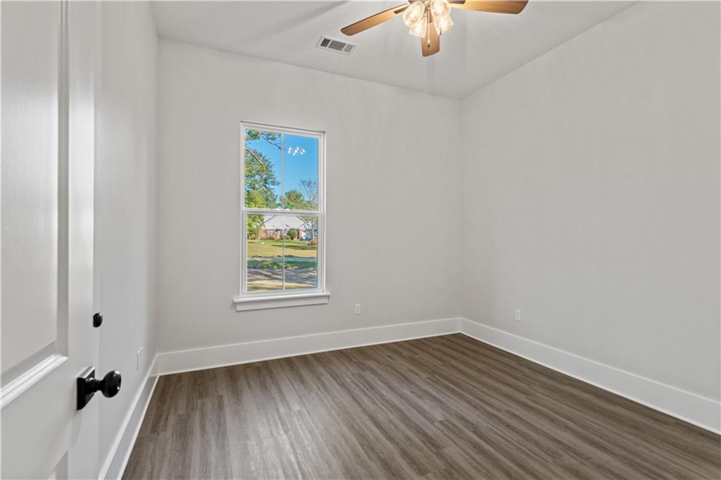 Folsom, Louisiana 70437, United States, 4 Bedrooms Bedrooms, ,2 BathroomsBathrooms,Residential,Pending,28482