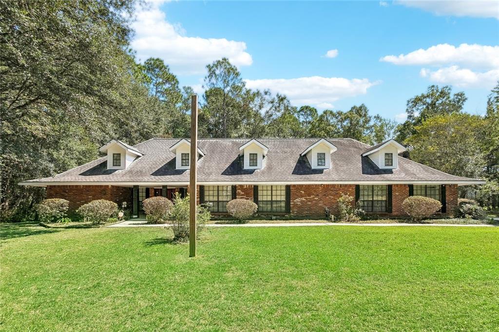 102 QUAIL Street