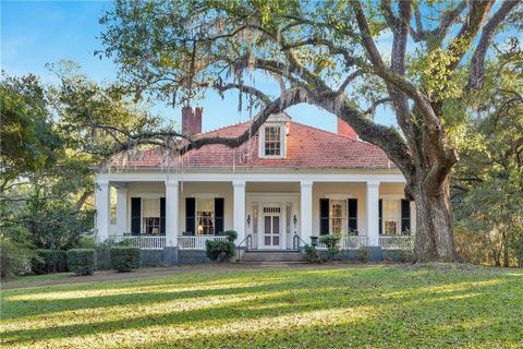109 CARMEL CHURCH Road Natchez-MS MS 39120