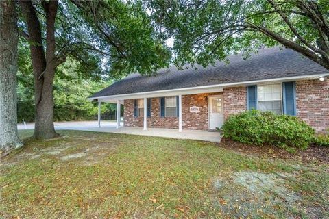 21 HERWIG BLUFF Road Slidell LA 70461