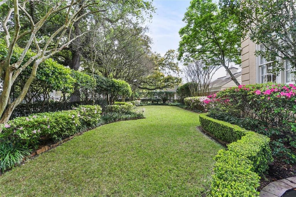 1514 NASHVILLE Avenue