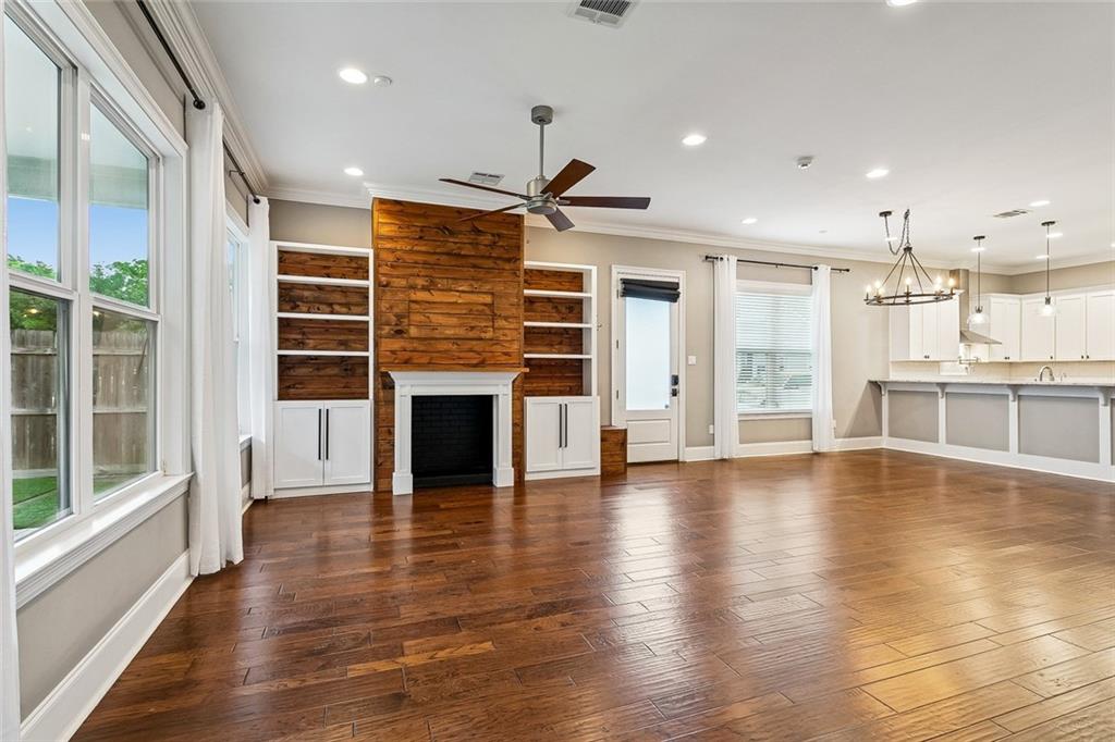 10 MAGNOLIA Place
