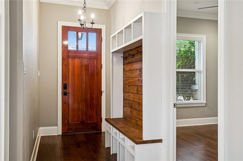 10 MAGNOLIA Place