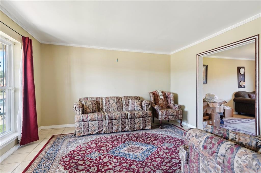 7231 PINEBROOK Drive