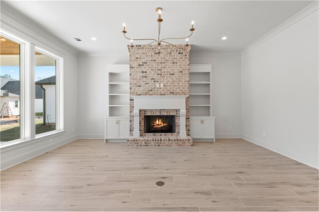 Covington, Louisiana 70433, United States, 4 Bedrooms Bedrooms, ,3 BathroomsBathrooms,Residential,Active,447