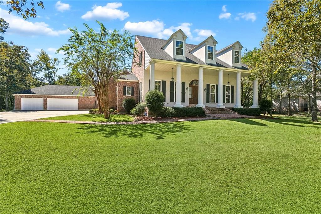 10 IBIS Lane