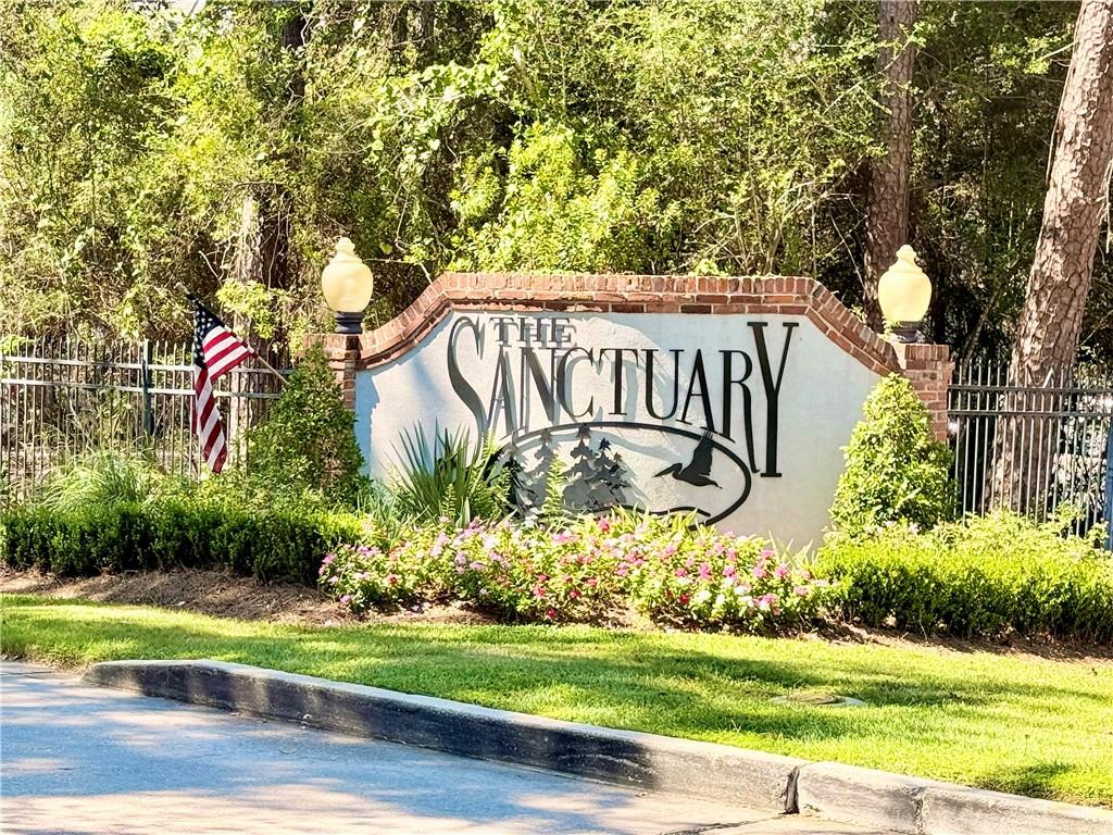 10 IBIS Lane