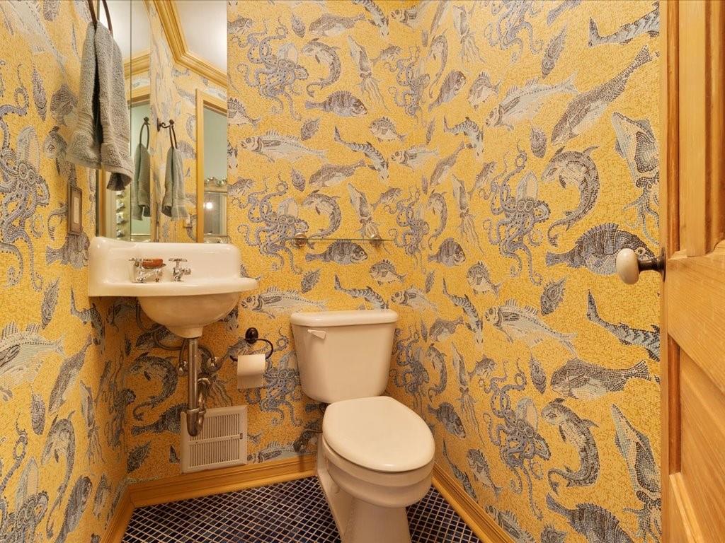 1107 S PETERS Street 205