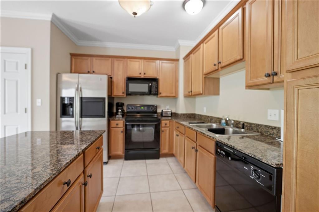 19320 RIVERVIEW Court 100