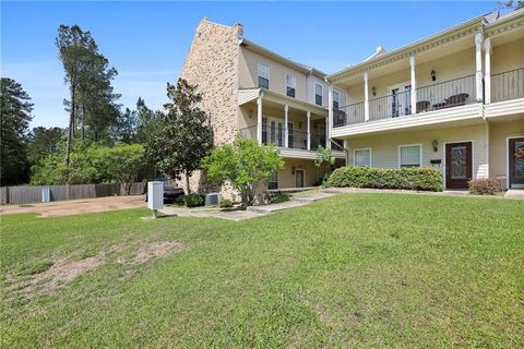 19320 RIVERVIEW Court 100 Covington LA 70433