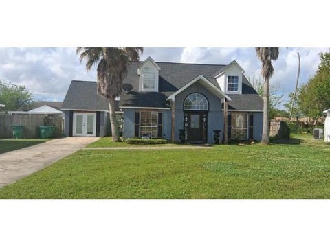 Photo of 613 S POTOMAC Street, La Place, LA 70068 (MLS # 2560881)