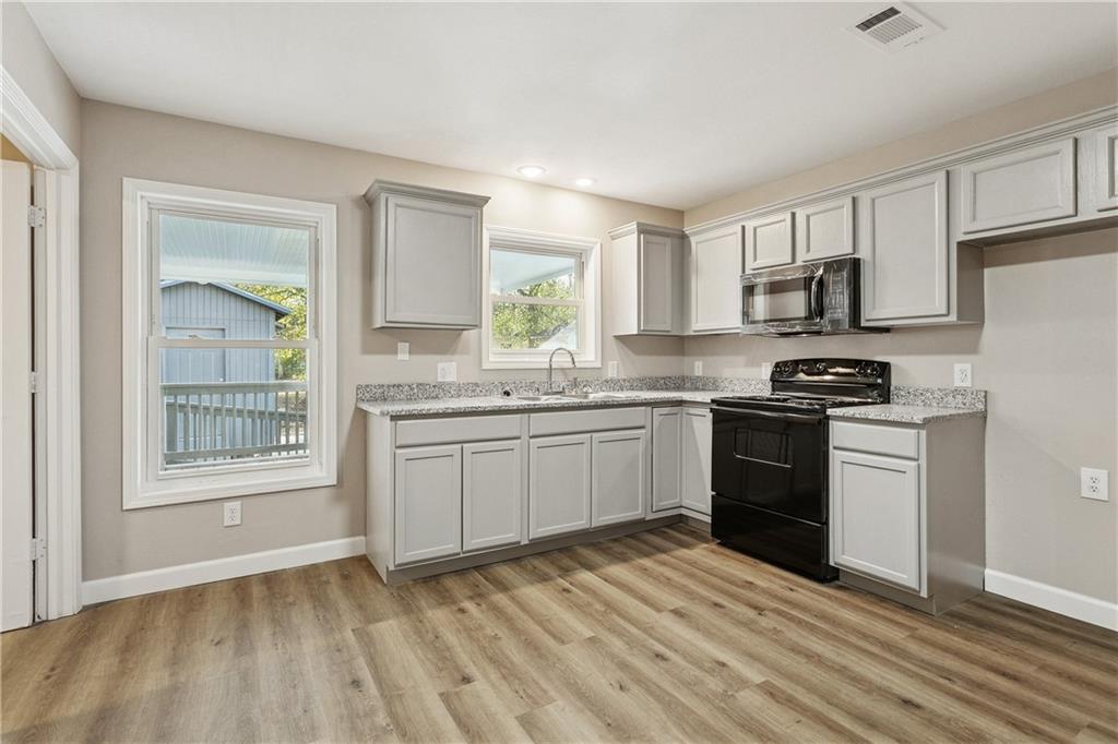 26080 E BEECH Street