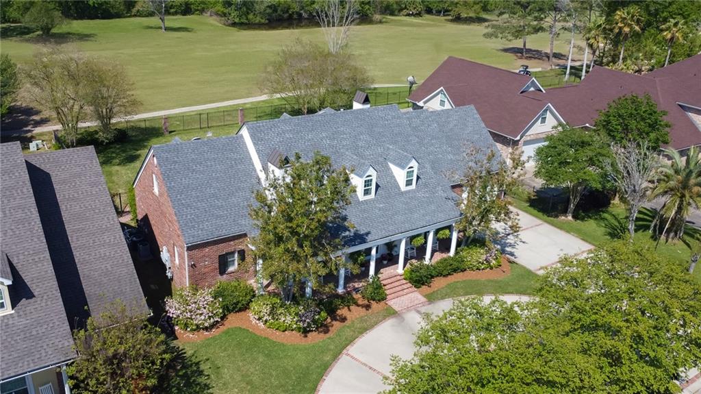 12 MUIRFIELD Drive