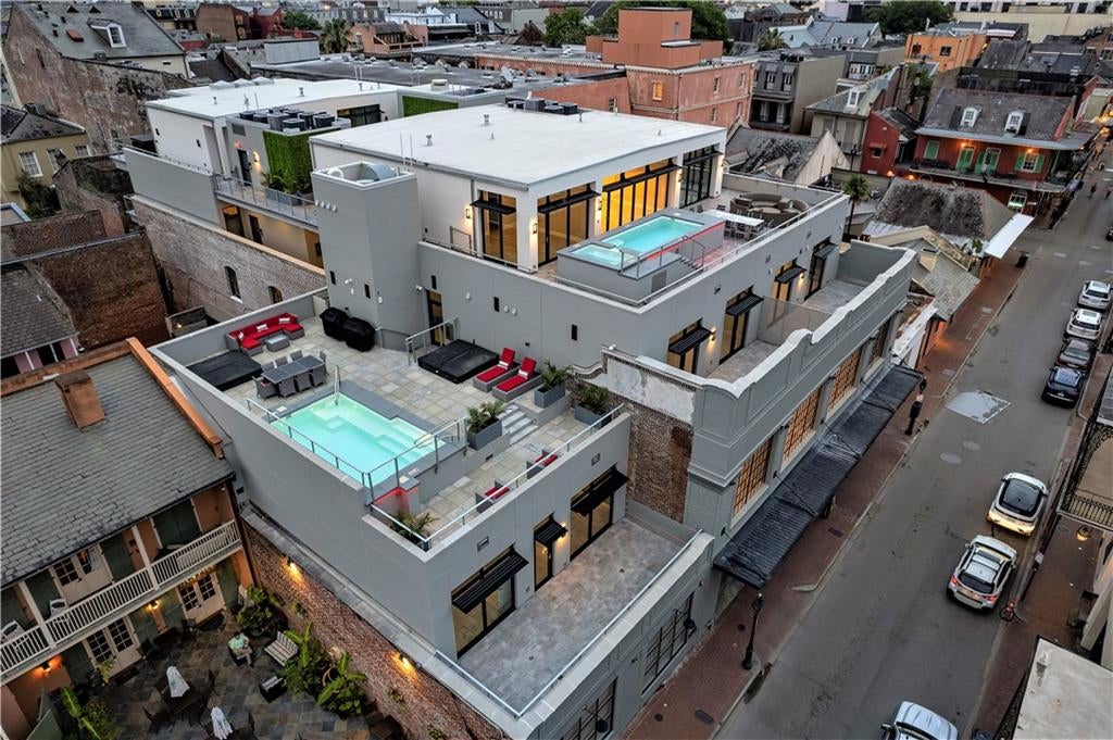 917 CONTI Street 305