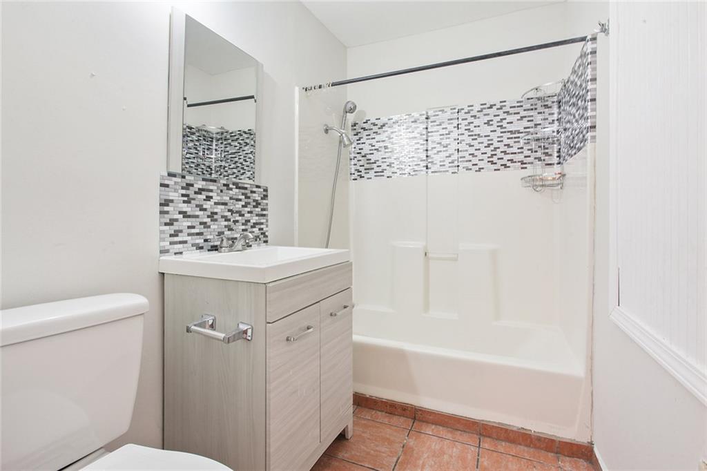 New Orleans, Louisiana 70122, United States, 3 Bedrooms Bedrooms, ,3 BathroomsBathrooms,Residential,Active,58996