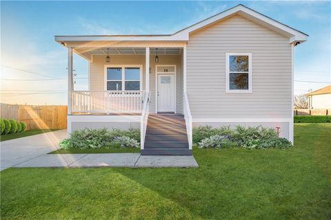 26 CARROLL Drive Chalmette LA 70043