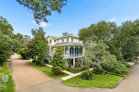 Photo of 147 MARIGNY Avenue, Mandeville, LA 70448 (MLS # 2561908)