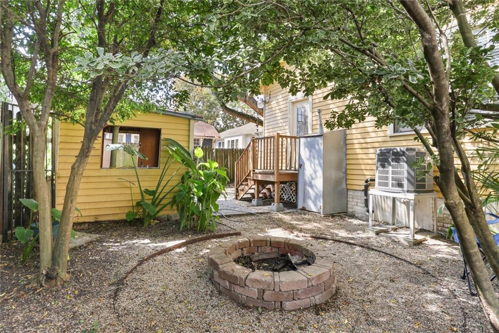 New Orleans, Louisiana 70125, United States, 2 Bedrooms Bedrooms, ,1 BathroomBathrooms,Residential,Active,36141