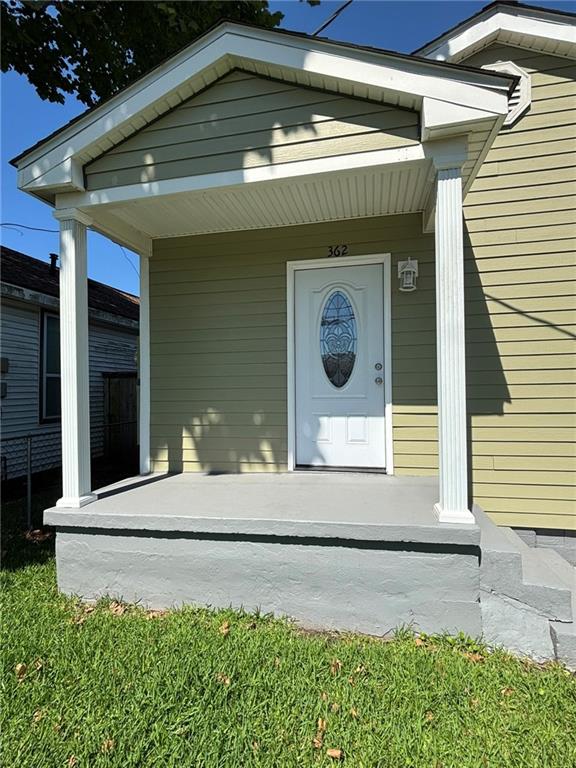 362 WEST Avenue