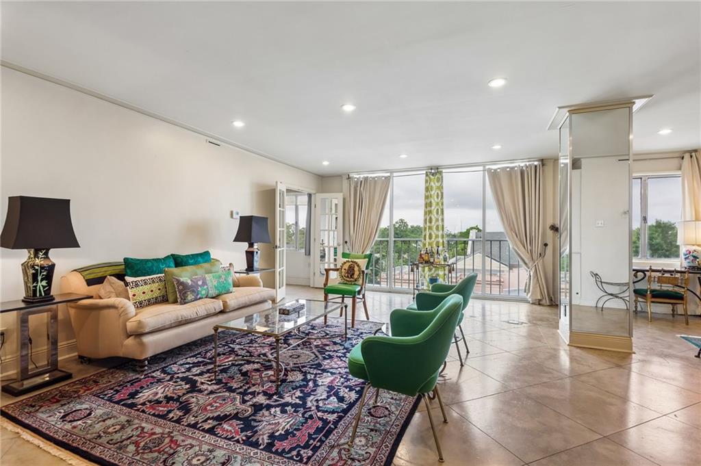 1550 SECOND Street 5A