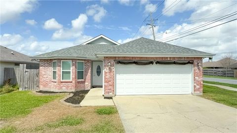 2700 BAYOU CARENCRO Drive Marrero LA 70072