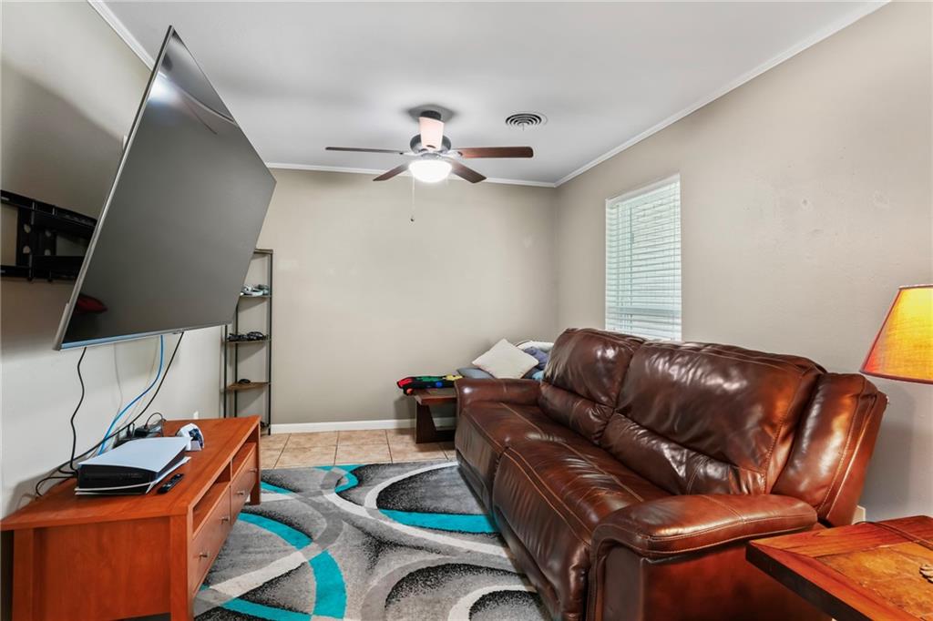 1579 RIDGECREST Drive