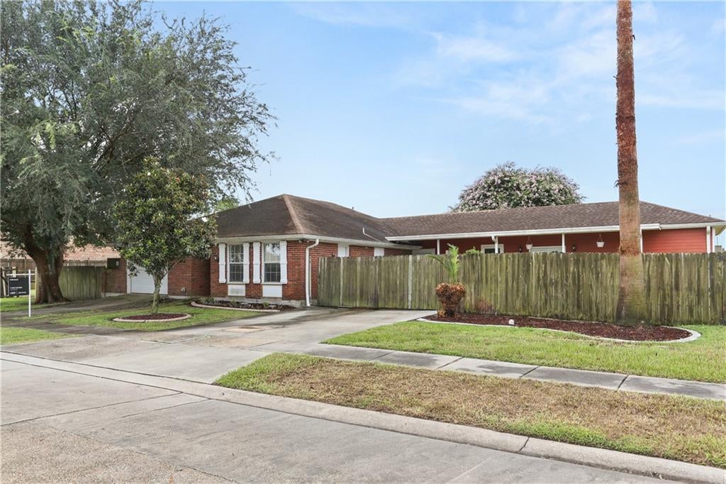 8320 SABRE Drive
