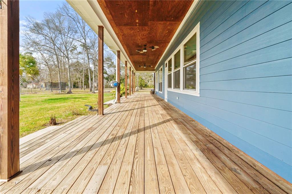 255 INDIAN VILLAGE Road