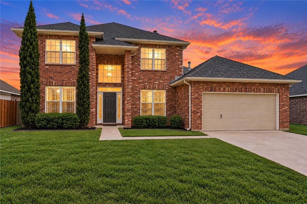 305 FOAL Court
