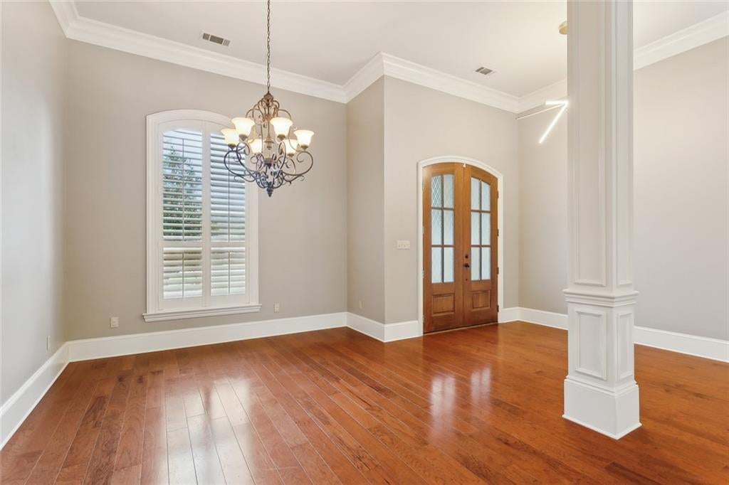 564 EVERGREEN Drive