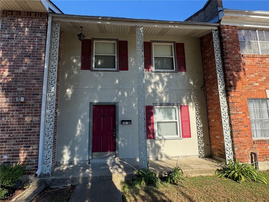 Photo 1 of 30 — 309-B CHERRY BLOSSOM Lane, Gretna, LA 70056
