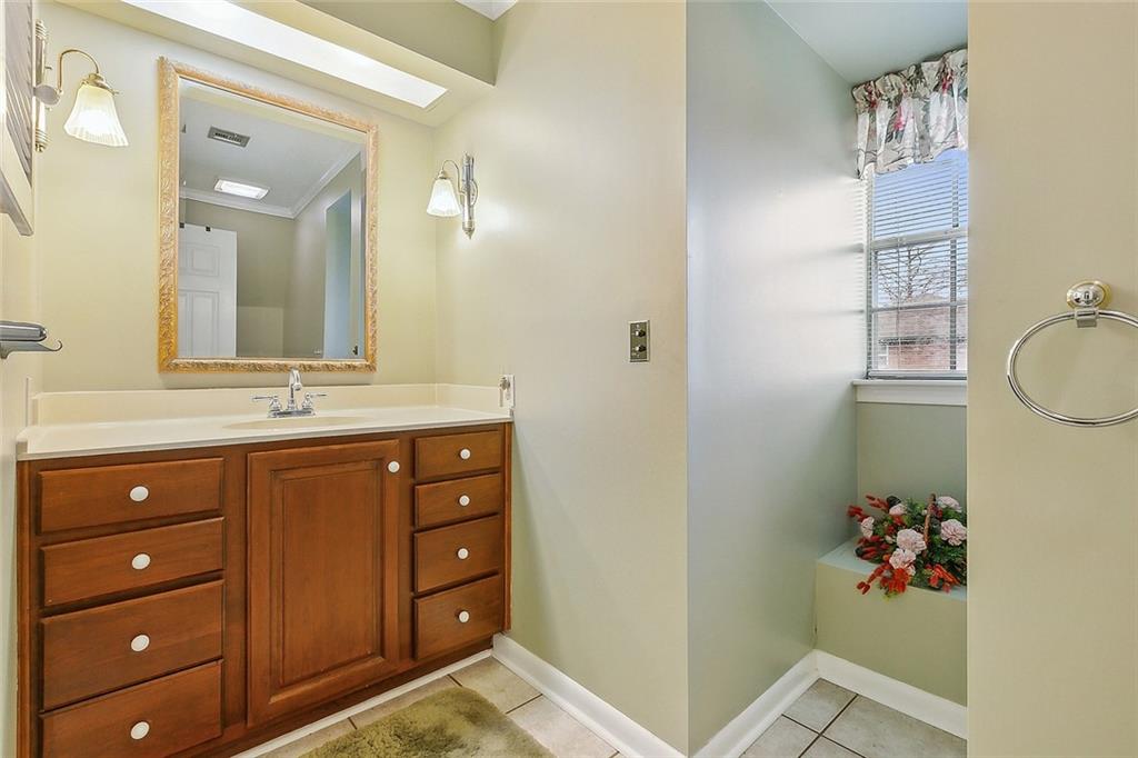 Kenner, Louisiana 70065, United States, 3 Bedrooms Bedrooms, ,3 BathroomsBathrooms,Residential,Active,16794