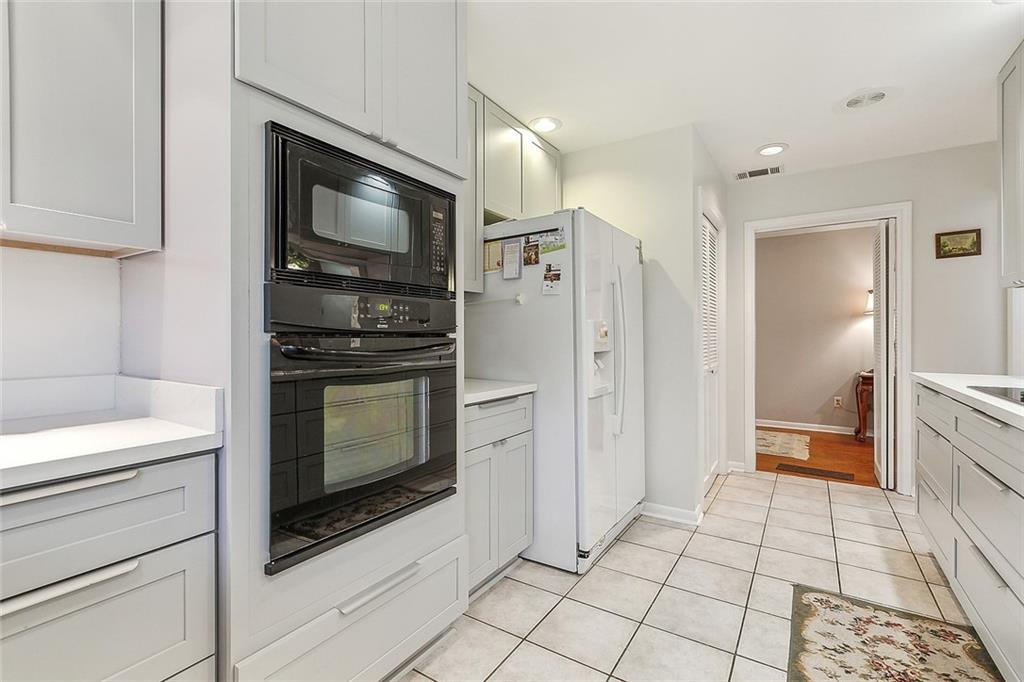 Kenner, Louisiana 70065, United States, 3 Bedrooms Bedrooms, ,3 BathroomsBathrooms,Residential,Active,16794