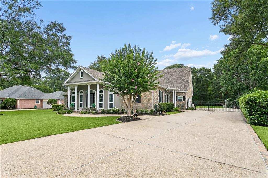 314 STONEBRIDGE Loop