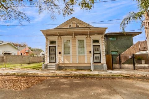 2117 19 DANNEEL Street New Orleans LA 70113