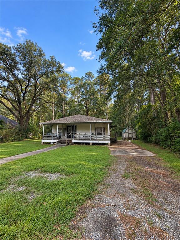 402 JEFFERSON Drive