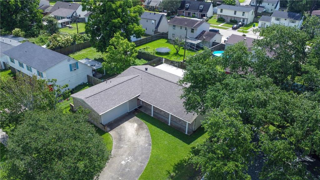 1200 BELLEVUE Drive