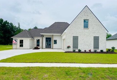 MLS: 2479756