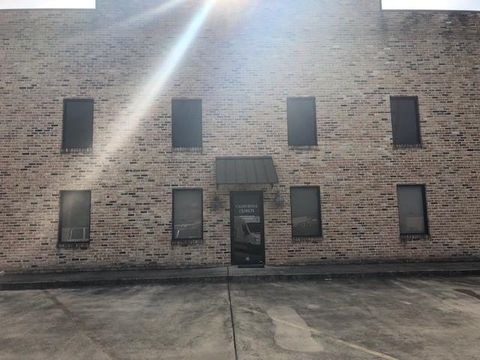 2200 CRESTVIEW Street Kenner LA 70062