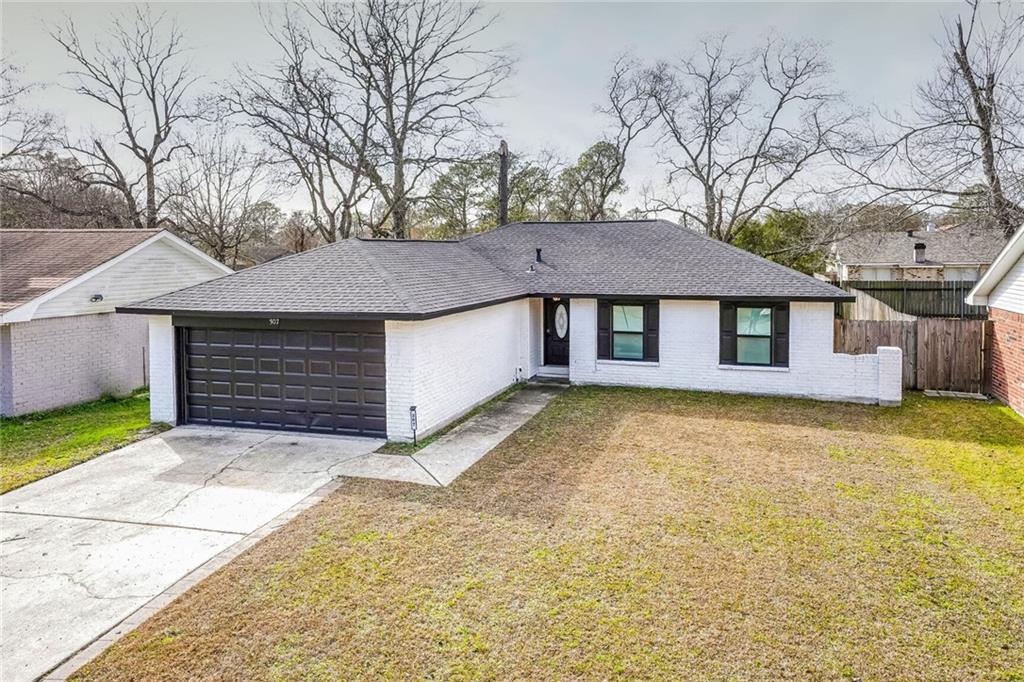 307 ALMOND CREEK Road