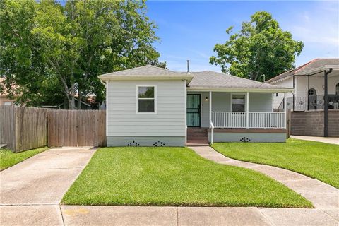 3156 CASTINE Street New Orleans LA 70119