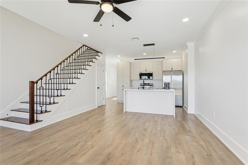 3400 MONTESQUIEU Street