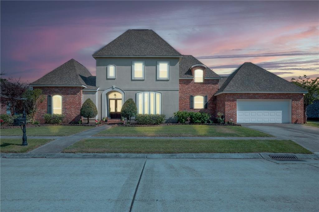 109 VALCOUR Lane