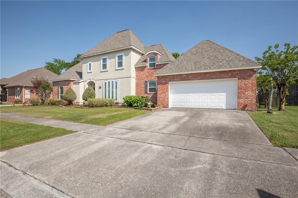 109 VALCOUR Lane