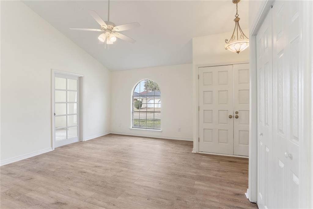79 NASSAU Avenue