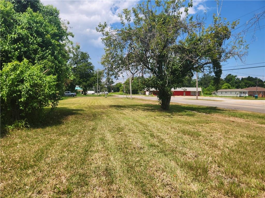 240 POLLOCK Place
