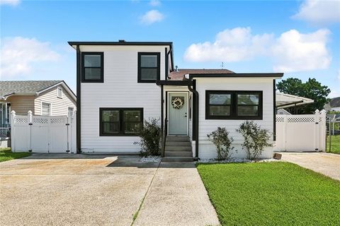 237 LABARRE Drive Metairie LA 70001