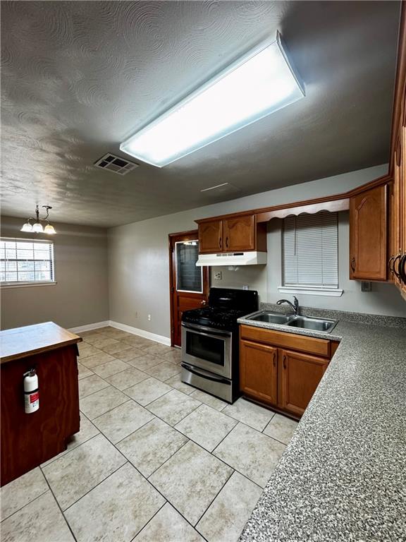 1337 MAPLEWOOD Drive