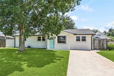 509 KENMORE Drive Harahan LA 70123